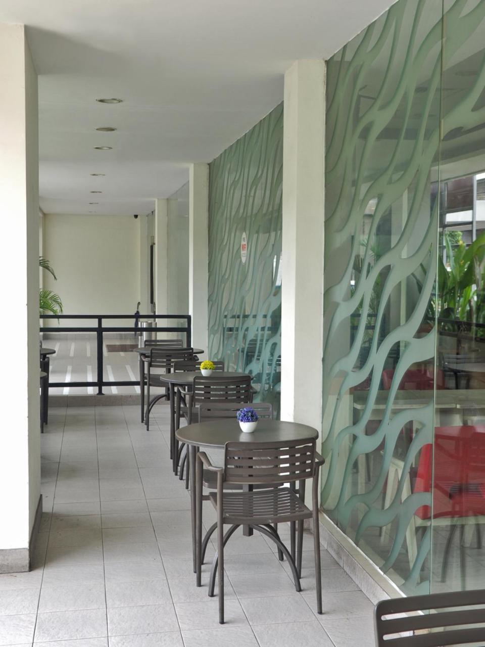 D'Primahotel Itc Mangga Dua Yakarta Exterior foto